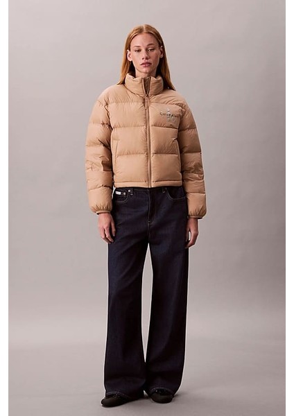 Kadın Regular Fit Grafik Baskılı Dik Yaka Şişme Mont - Bej modelleri