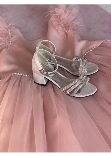 Kız Çocuk Üç Bant Taş Detaylı Abiye Çocuk Topuklu Ayakkabı modelleri