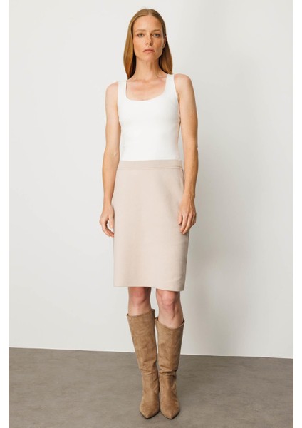 Kadın Triko Düz Basic Etek Bej modelleri