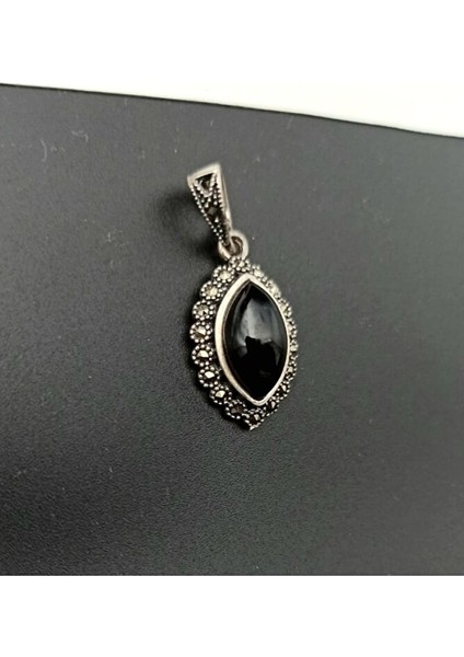 Gümüş Oltu Taşlı Kolye SK00074