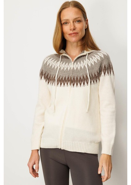 Kadın Kapüşonlu Robası Baklavalı Hırka Kemik fiyatları