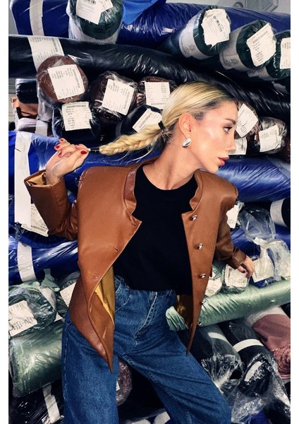 Siyah Önü Düğme Kapamalı Deri Ceket fiyatları