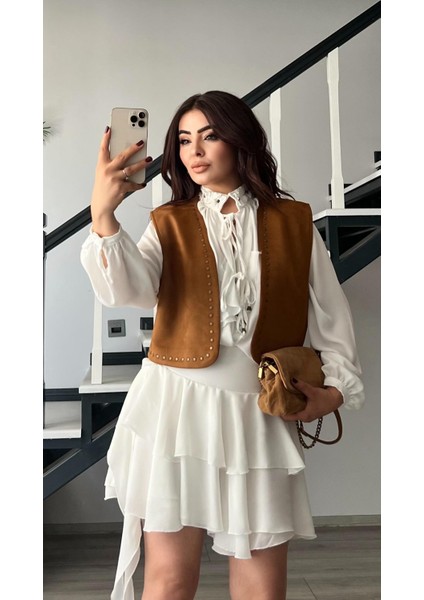 Taba Zımbalı Süet Yelek fırsatları