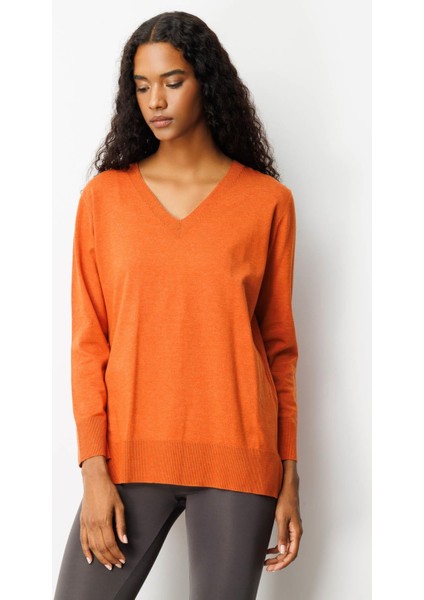 Kadın V Yaka Önü Arkası Yırtmaçlı Kazak Turuncu fiyatları