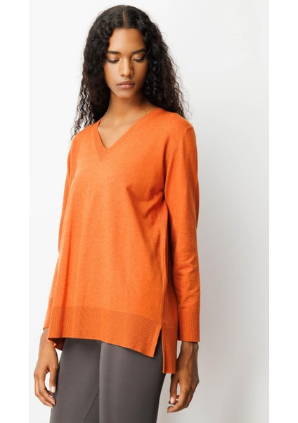 Kadın V Yaka Önü Arkası Yırtmaçlı Kazak Turuncu fırsatları