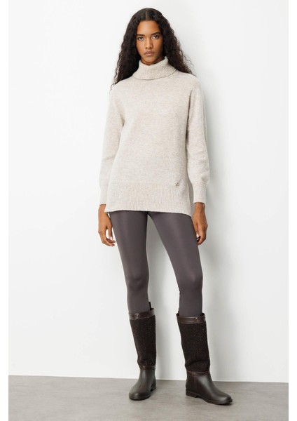 Kadın Tam Balıkçı Yaka Yanı Yırtmaçlı Yün Kazak V.bej fiyatları