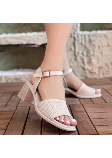 Laera Bej Cilt Topuklu Sandalet fırsatları