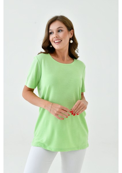 Kadın Buklet Kumaş Düz Sade Büyük Beden Curve Yarım Kol Bluz modelleri