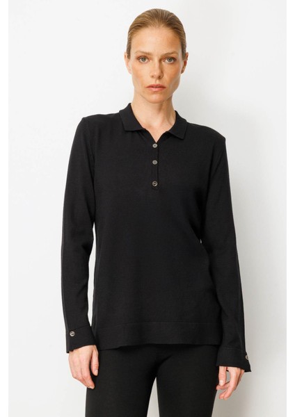 Kadın Polo Yaka Yakası ve Kolu Düğmeli Bluz Siyah