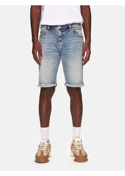 Erkek Lance Dar Kesim Jean Bermuda