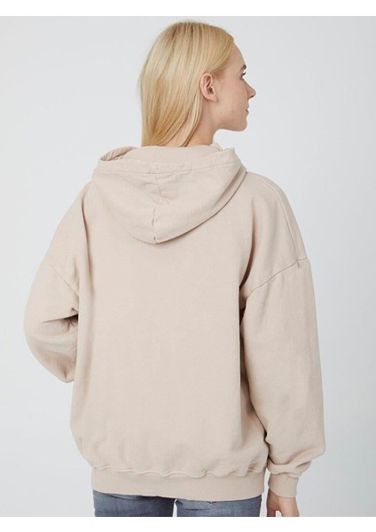 Kadın Soluk Efektli Oversıze Bej Sweatshırt