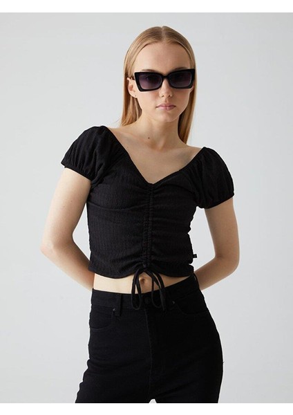 Siyah T-Shırt indirimleri