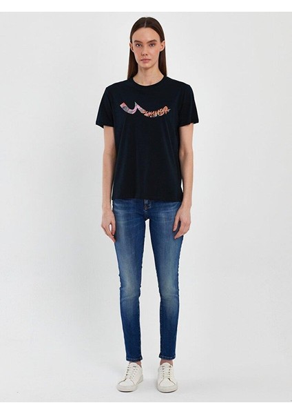 Kadın Sıgn Baskılı Kısa Kollu Regular Lacivert T-shırt
