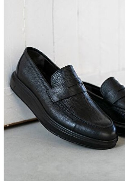 Deri Siyah Loafer Erkek Ayakkabı Düz Taban ile Günlük Kullanım fırsatları