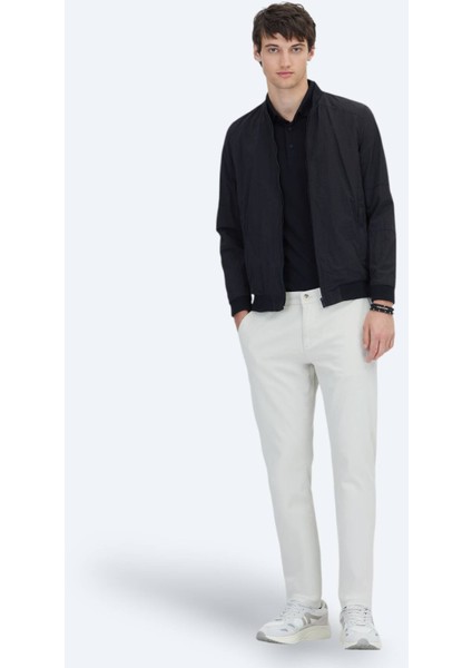 Siyah Regular Fit Dik Yaka Casual Dokuma Mont