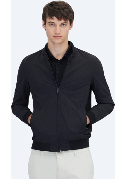 Siyah Regular Fit Dik Yaka Casual Dokuma Mont