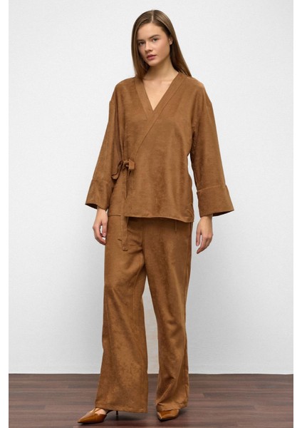 Önü Bağlamalı Süet Görünümlü Kimono Ikili Takım Kamel 9366-TK