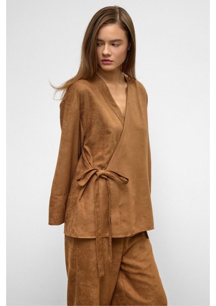 Önü Bağlamalı Süet Görünümlü Kimono Ikili Takım Kamel 9366-TK fırsatları