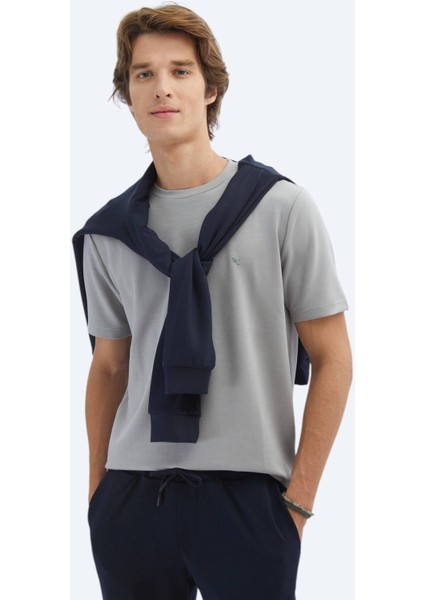 Gri Düz Bisiklet Yaka T-Shirt