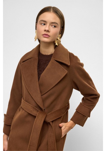 Reglan Kol Çıt Çıt Kapamalı Ara Boy Kaban Tütün 3145 indirimleri