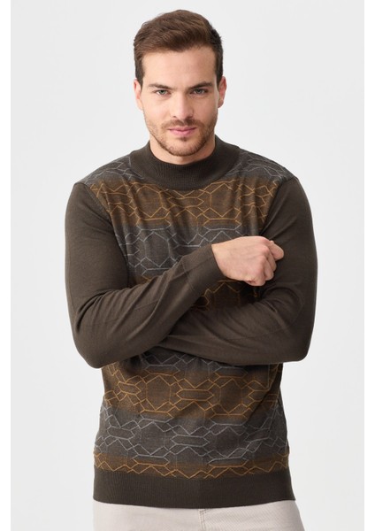 Erkek Yarım Balıkçı Yaka Önü Desenli Kazak D.kahve