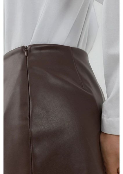 Kadın Suni Deriden Düşük Bel Mini Etek Red modelleri