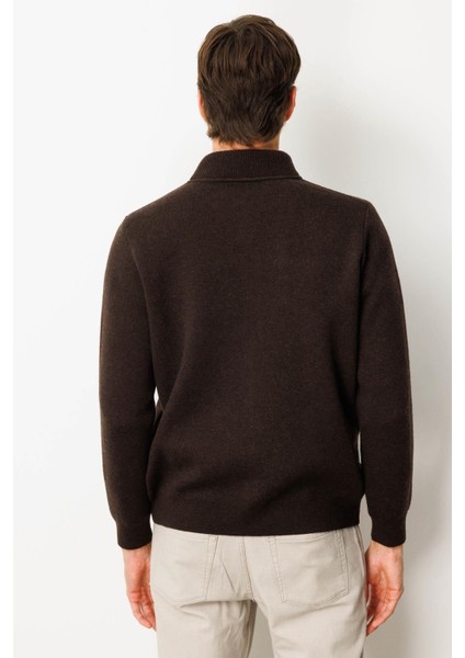 Erkek Hakim Yaka Göğsü ve Cebi Keçe Triko Yün Mont K.kahve modelleri