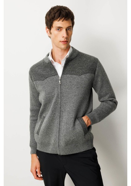 Erkek Hakim Yaka Göğsü ve Cebi Keçe Triko Yün Mont Füme fiyatları
