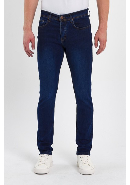 Erkek Taşlamalı Klasik Jeans