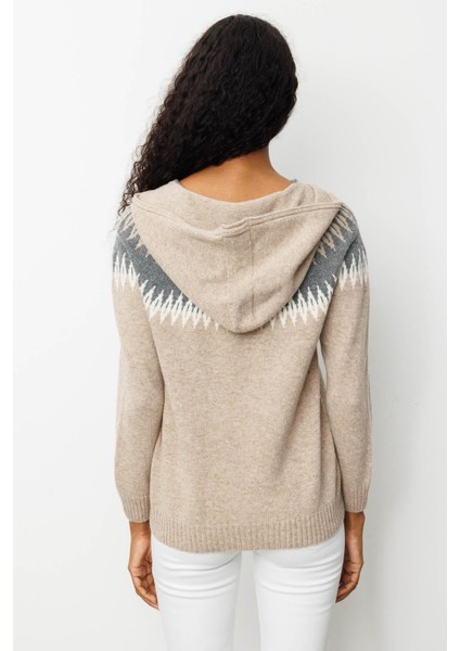 Kadın Kapüşonlu Robası Baklavalı Hırka K.bej modelleri