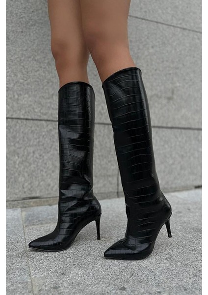 Karius Krok Desenli Kadın Siyah Topuklu Çizme fiyatları