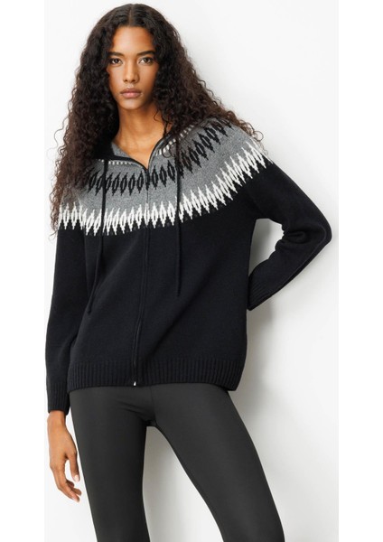 Kadın Kapüşonlu Robası Baklavalı Hırka Siyah