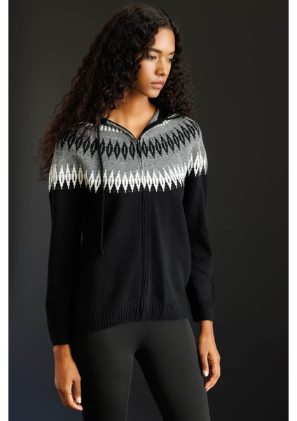 Kadın Kapüşonlu Robası Baklavalı Hırka Siyah fiyatları