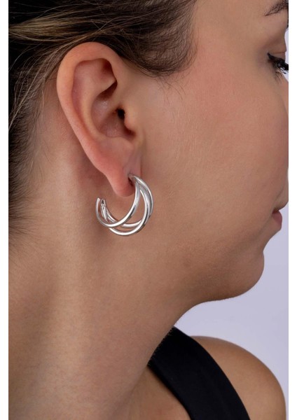 Üçlü Yarım Tur Birleşik Halka Model Beyaz Altın Kaplama Çelik Kadın Küpe