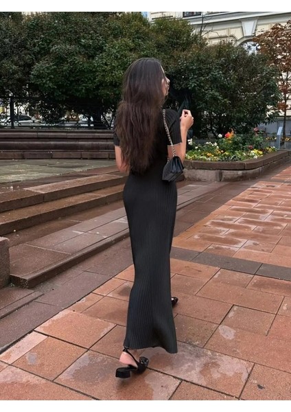 Kadın Kısa Kollu Yakalı Önden Düğmeli Maxi Triko Elbise modelleri