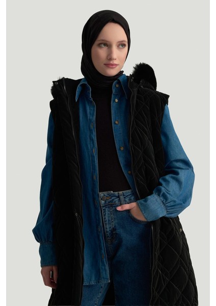 Trend Kürk Kapüşonlu Kapitone Yelek 25KT505 Siyah