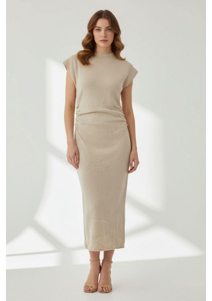 Taş Bej Büzgü Detaylı Triko Midi Elbise 2317
