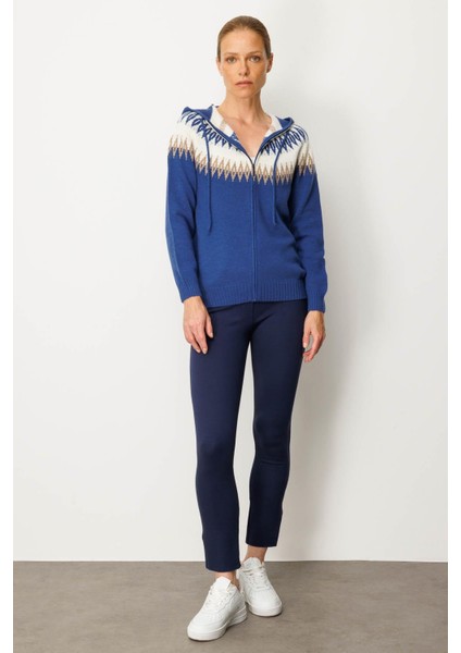 Kadın Kapüşonlu Robası Baklavalı Hırka Mavi fırsatları