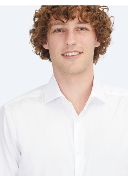 Beyaz Regular Fit Dokuma Klasik %100 Pamuk Gömlek modelleri