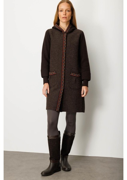 Kadın Kapüşonlu Önü Keçe Yün Kaban K.kahve indirimleri