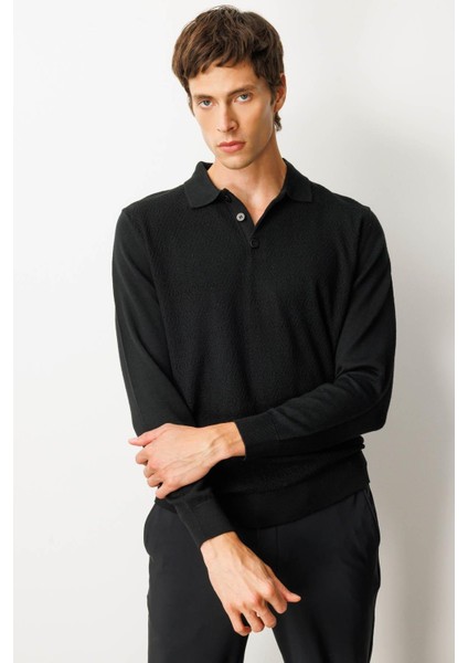 Erkek Polo Yaka Önü Baklavalı Triko Kazak Siyah fırsatları