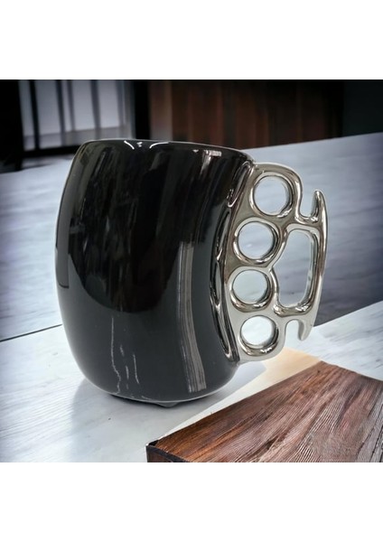 Porselen Beş Parmak Tasarımlı Siyah Kupa Bardak – Metalik Kulp Detaylı fiyatları