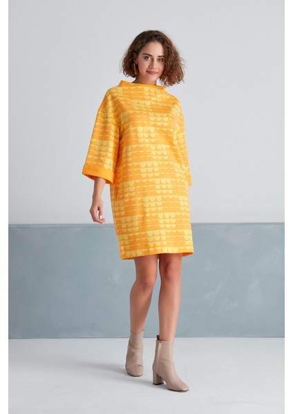Kadın Turuncu Sarı Geometrik Desenli Oversize Büyük Beden Curve Spor Şık Elbise fiyatları