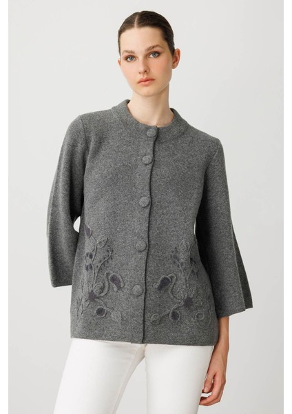 Kadın Dik Yaka Çiçek Desenli Kısa Yün Ceket Füme fiyatları