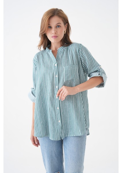 Kadın Hakim Yaka Geniş Kalıp Tesettüre Uygun Çizgili Spor Şık Curve Gömlek indirimleri