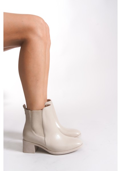 Tamnesra Kadın Bot 0012612