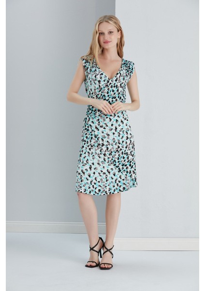 Kadın Leopar Bele Oturan Büzgü Detay Kruvaze Mavi Viskon Elbise fiyatları