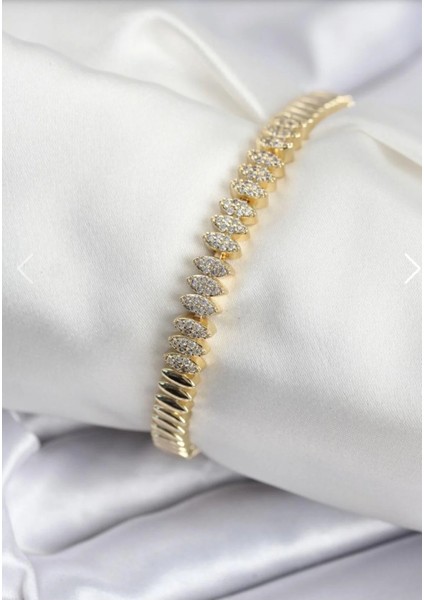 Çelik Vip Serisi 14K Görünümlü Şık Bileklik modelleri