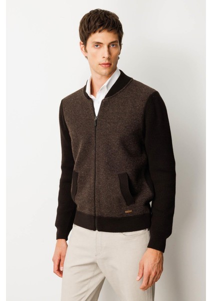 Erkek Hakim Yaka Önü Keçe Triko Mont K.kahve fiyatları