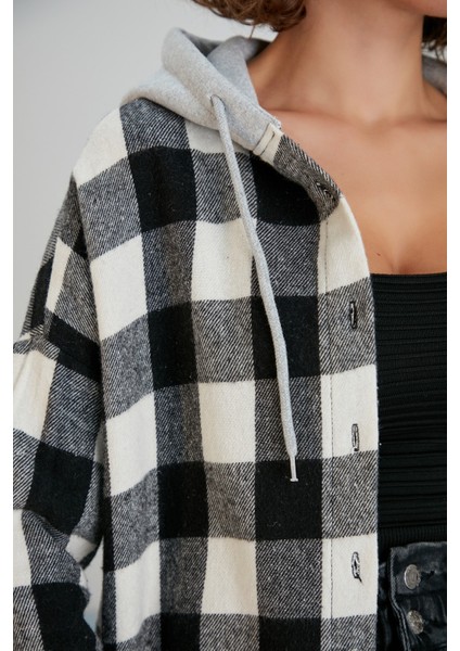 Kadın Siyah Beyaz Oduncu Oversize Ceket Gömlek fırsatları